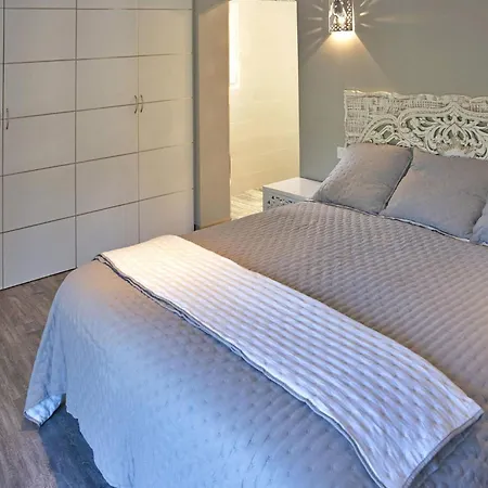 Les Au Palmier בית נופש